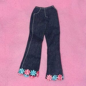 MATTEL BARBIE FASHION AVENUE AUTHENTIC JEANS 1998 #19179 FLORAL TRIM